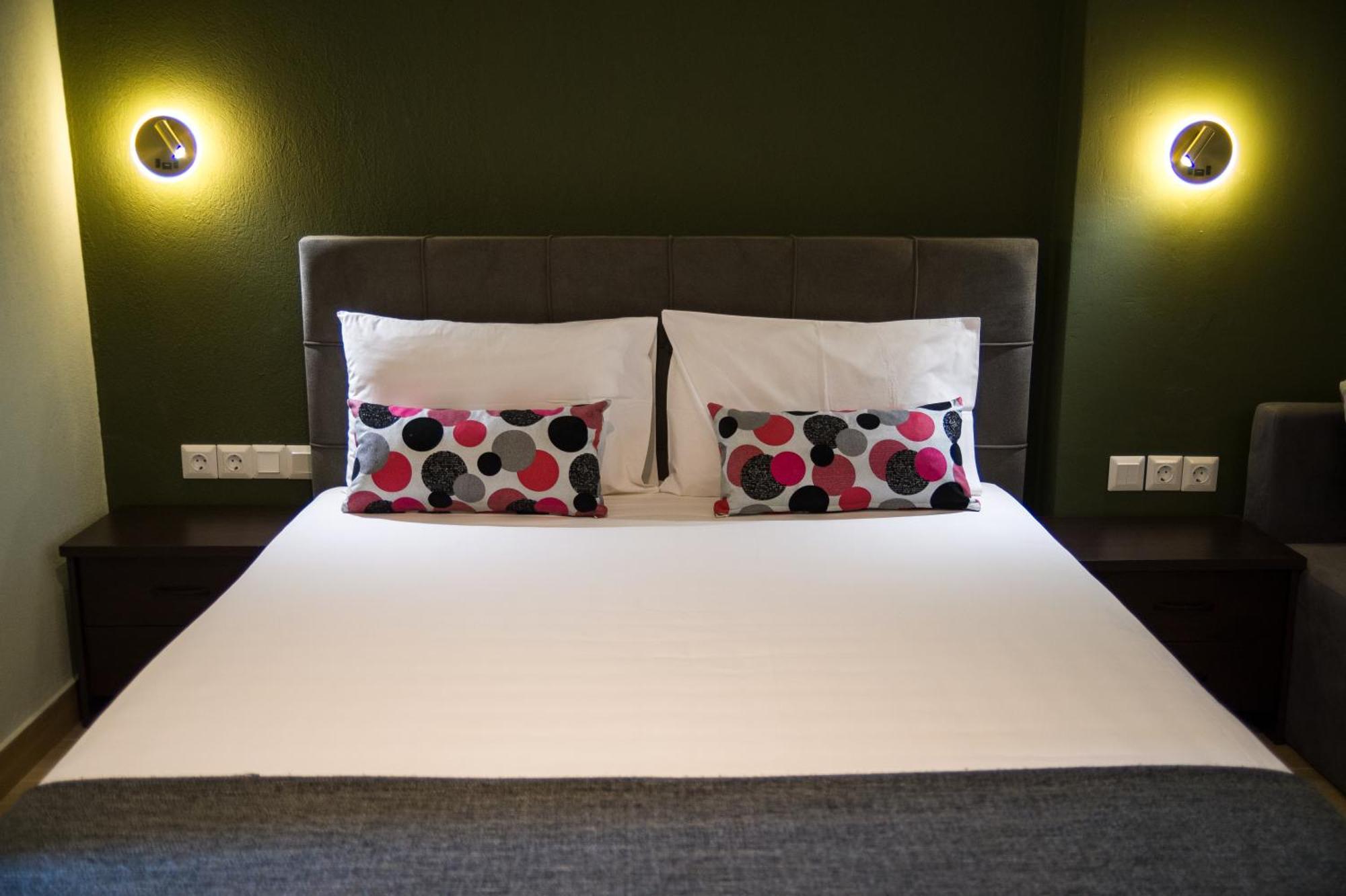 Prasino Horio Hotel Арнайа Екстериор снимка