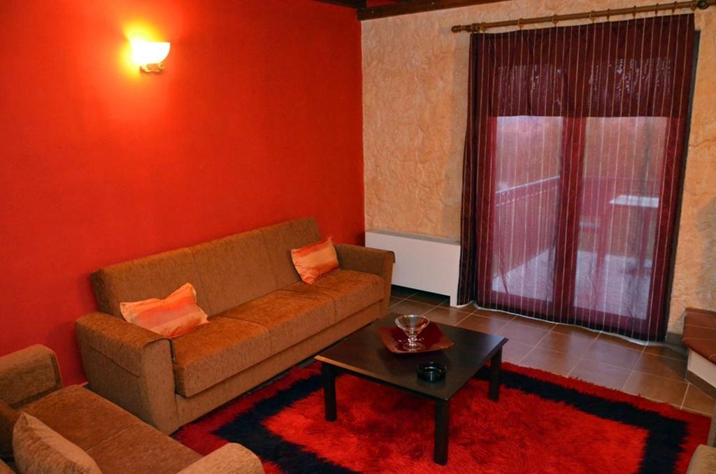 Prasino Horio Hotel Арнайа Стая снимка
