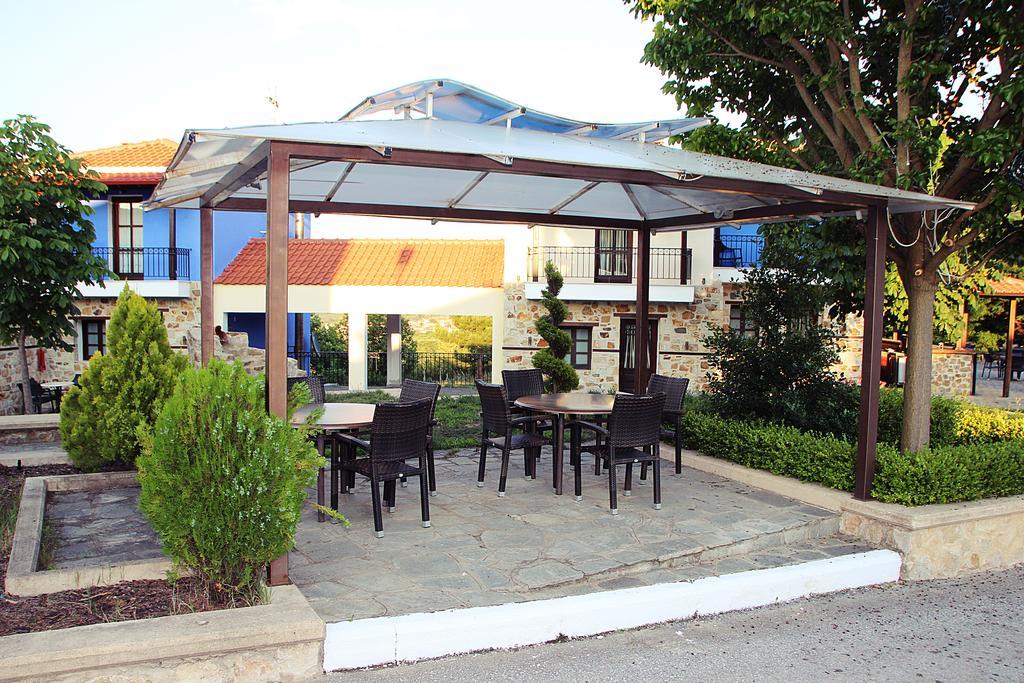 Prasino Horio Hotel Арнайа Екстериор снимка