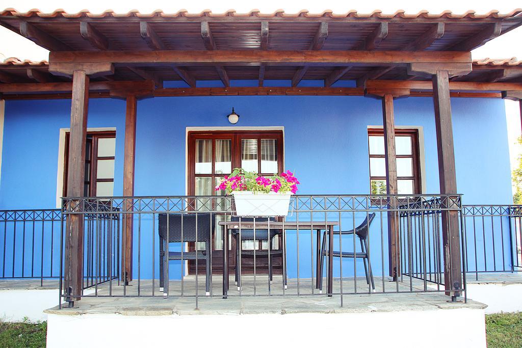 Prasino Horio Hotel Арнайа Екстериор снимка