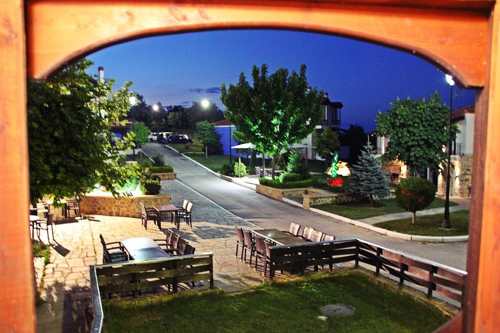 Prasino Horio Hotel Арнайа Екстериор снимка